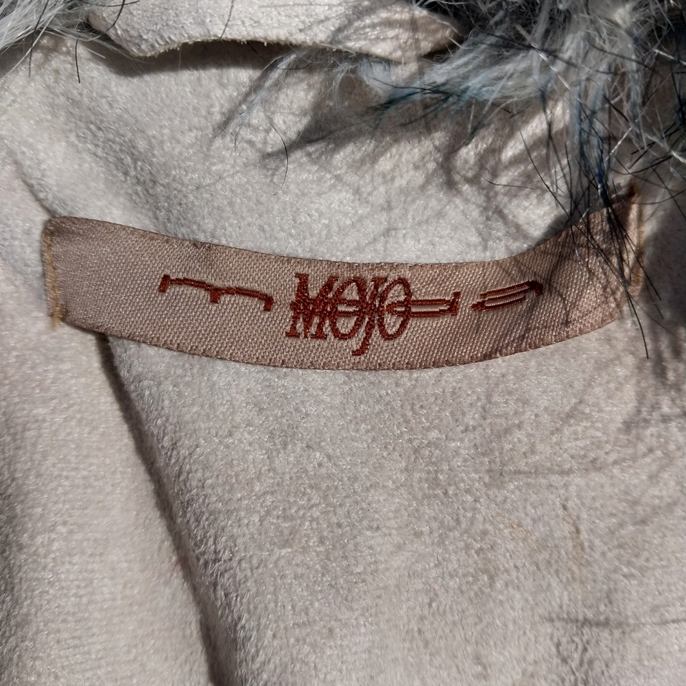 Jacket - Picture 2 of 6